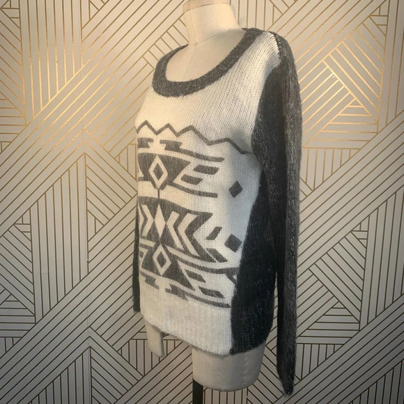 Raga Arctic Wild Tribal Pullover Sweater Grey - Picture 6 of 10
